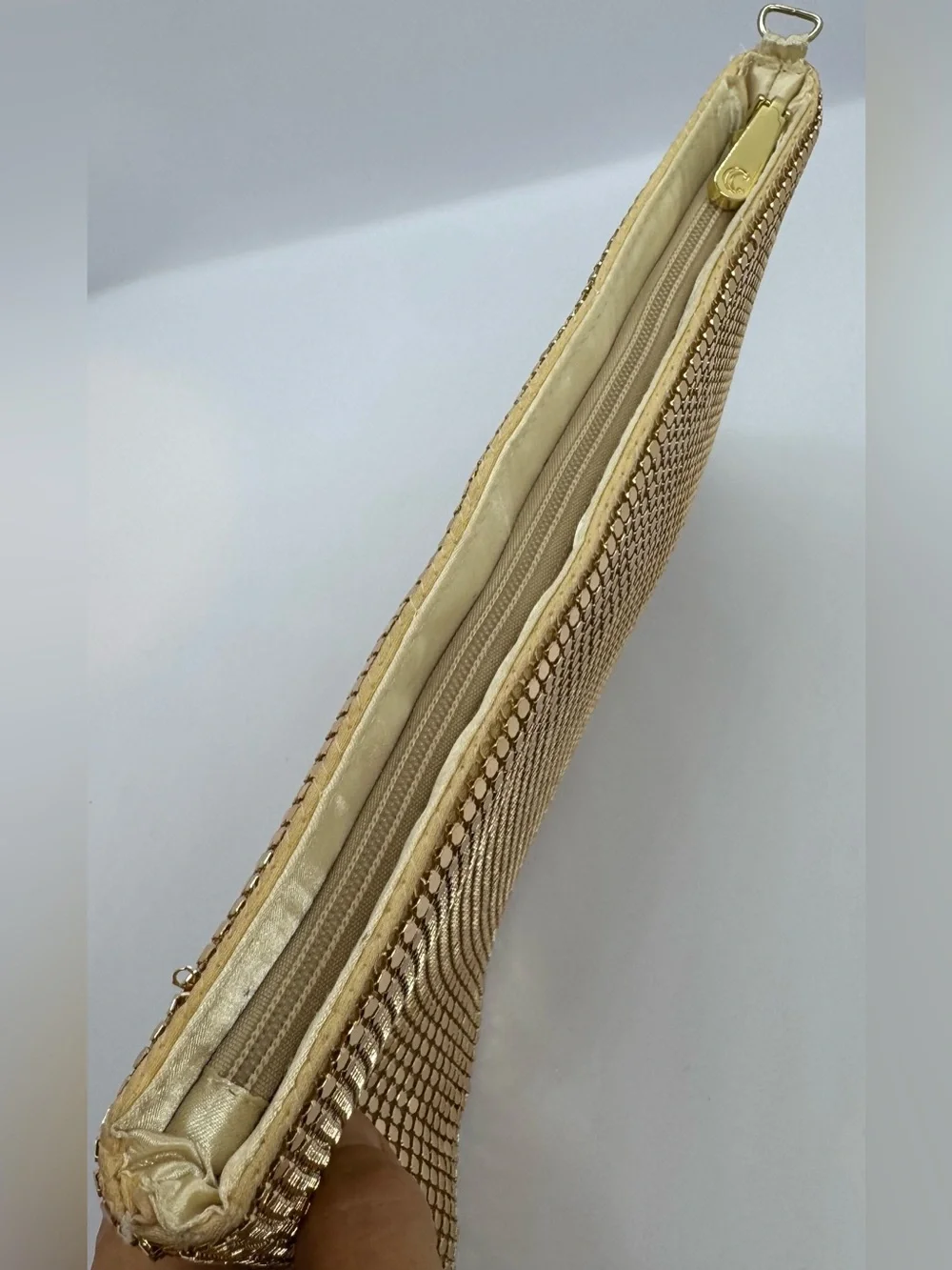 N/A gold metallic